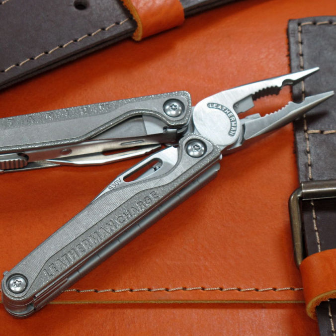 Leatherman Charge